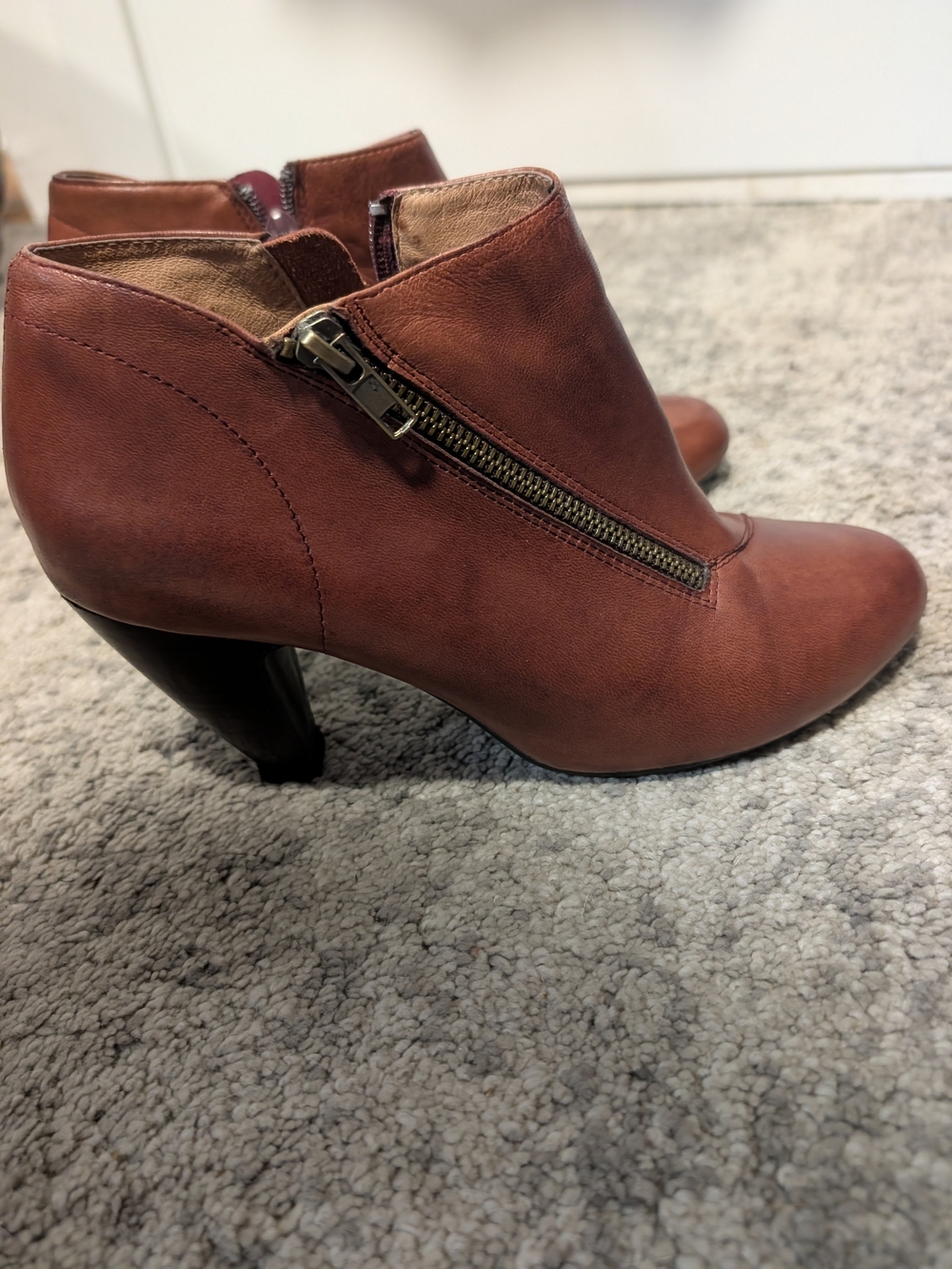 Miz mooz, Brown Leather Ankle Bootie with Side Zip